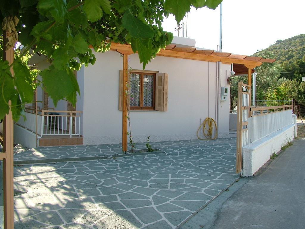 George'S Apartment Agia Marina  Pokoj fotografie