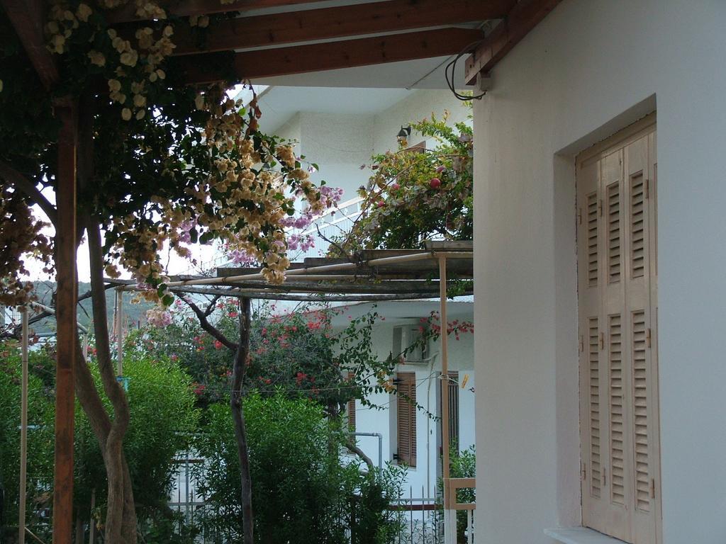 George'S Apartment Agia Marina  Pokoj fotografie